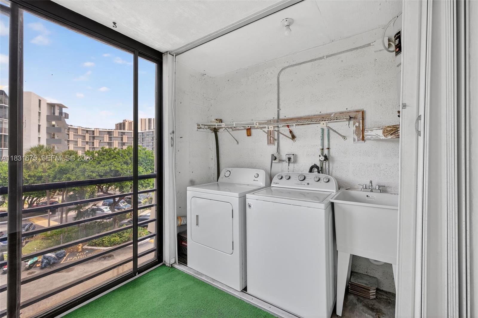 20381 NE 30th Ave # 7 Unit: 410-7