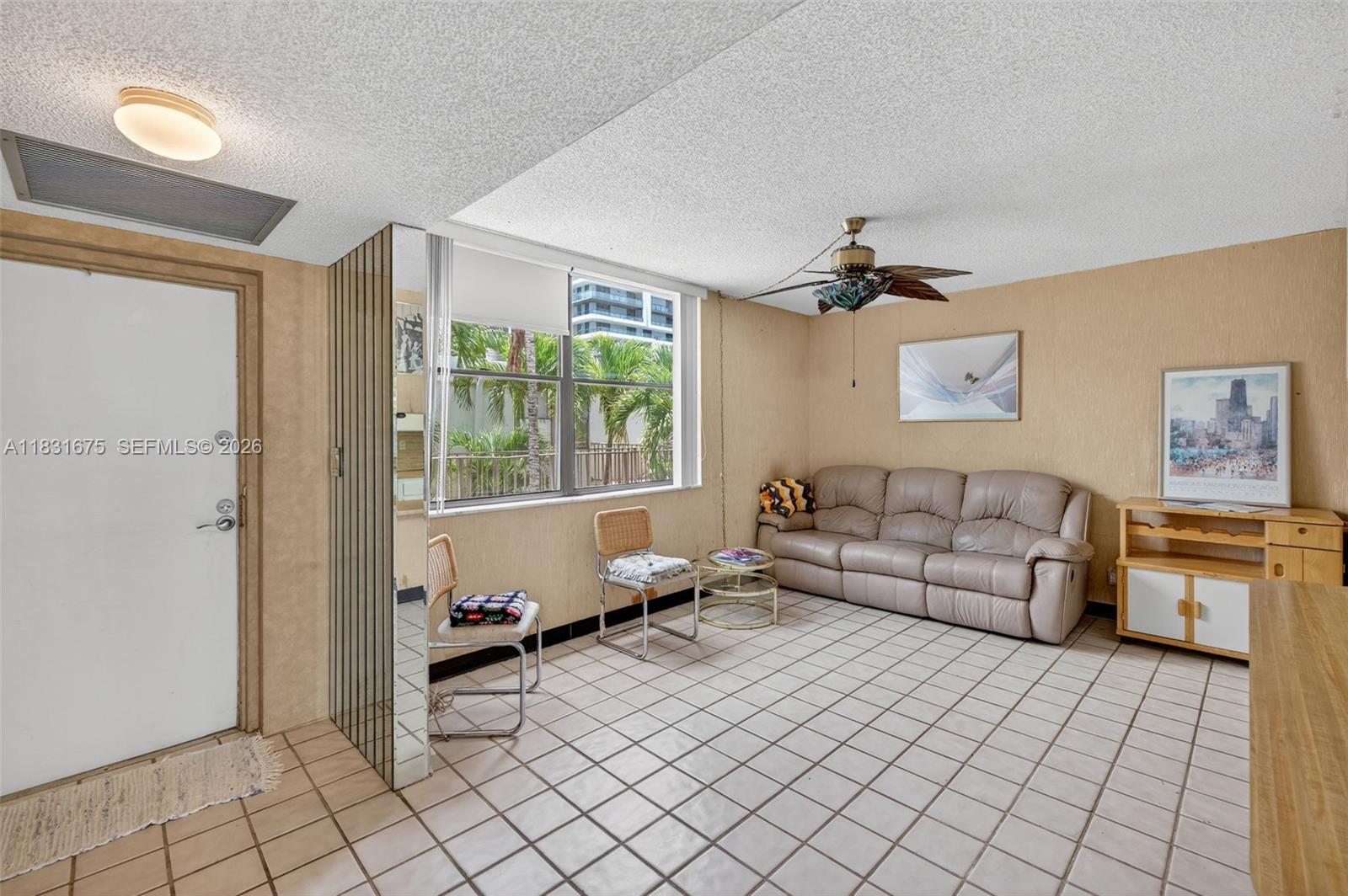 20381 NE 30th Ave # 7 Unit: 410-7