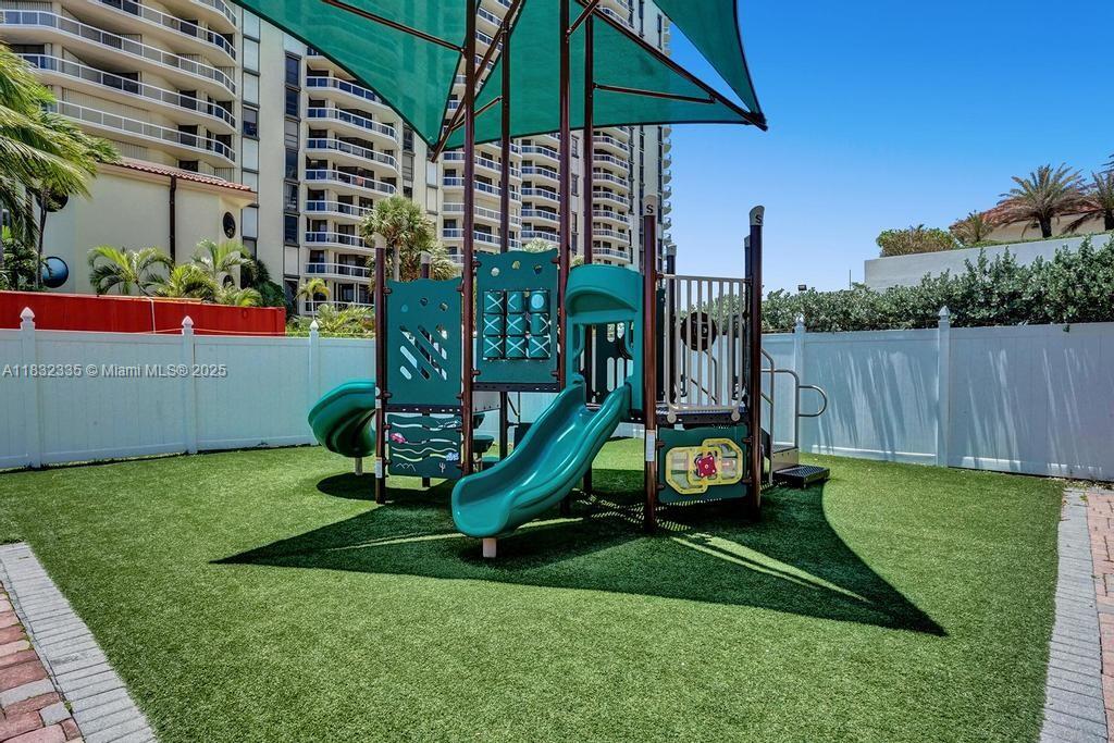 20201 E Country Club Dr # 2203