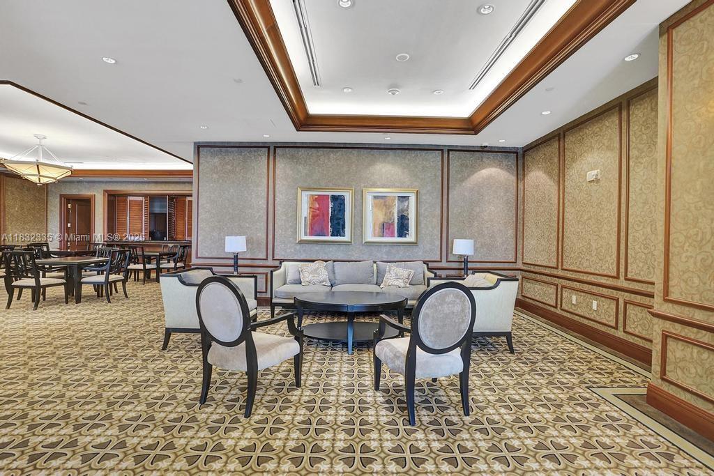 20201 E Country Club Dr # 2203