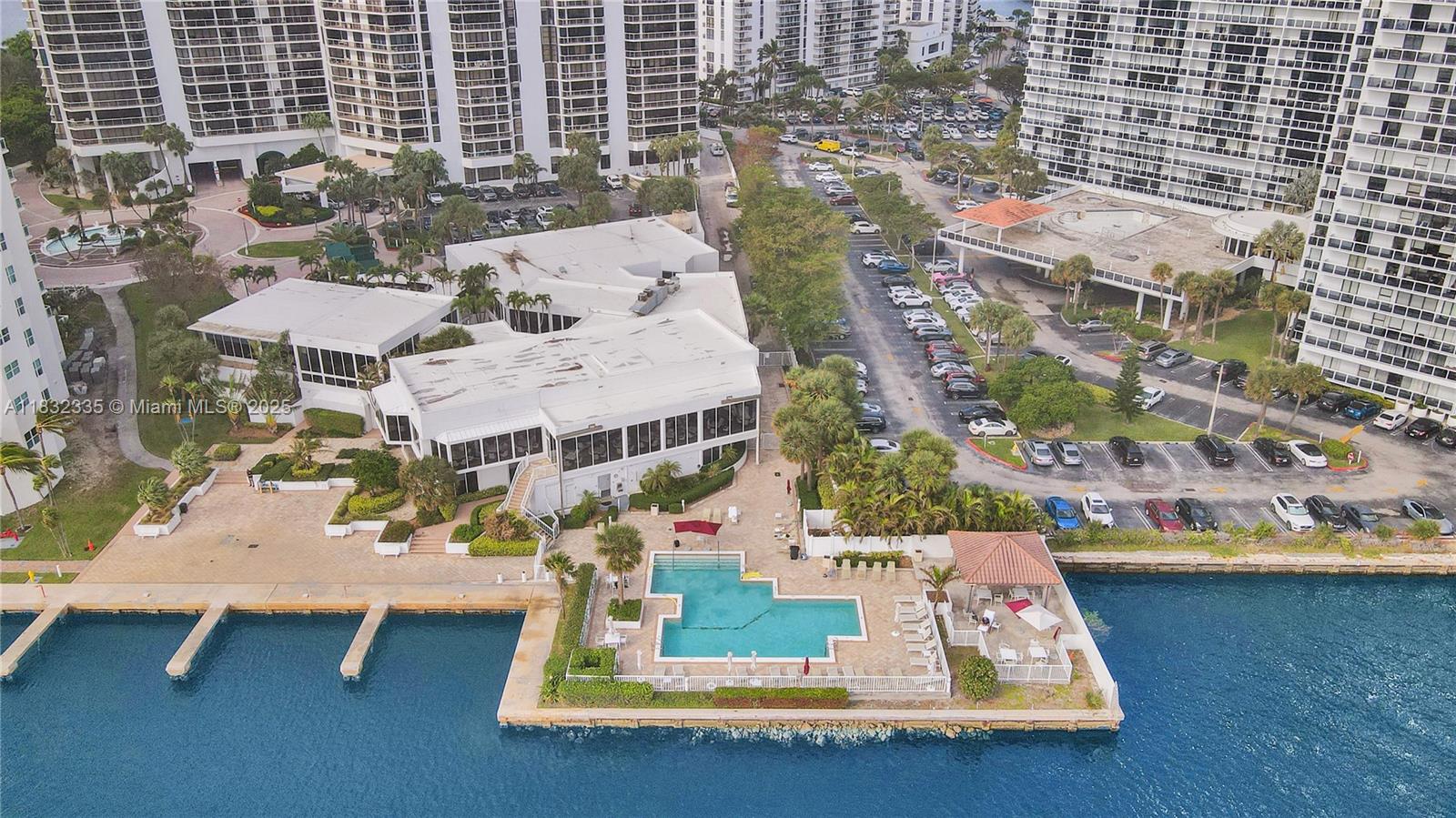 20201 E Country Club Dr # 2203