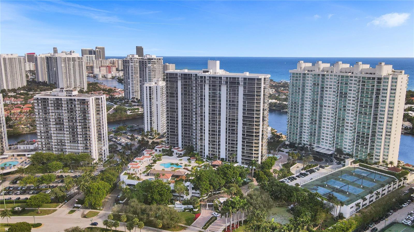 20201 E Country Club Dr # 2203