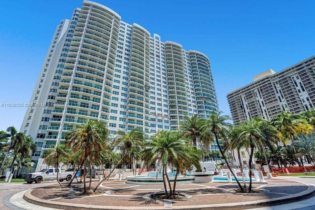 20201 E Country Club Dr # 2203