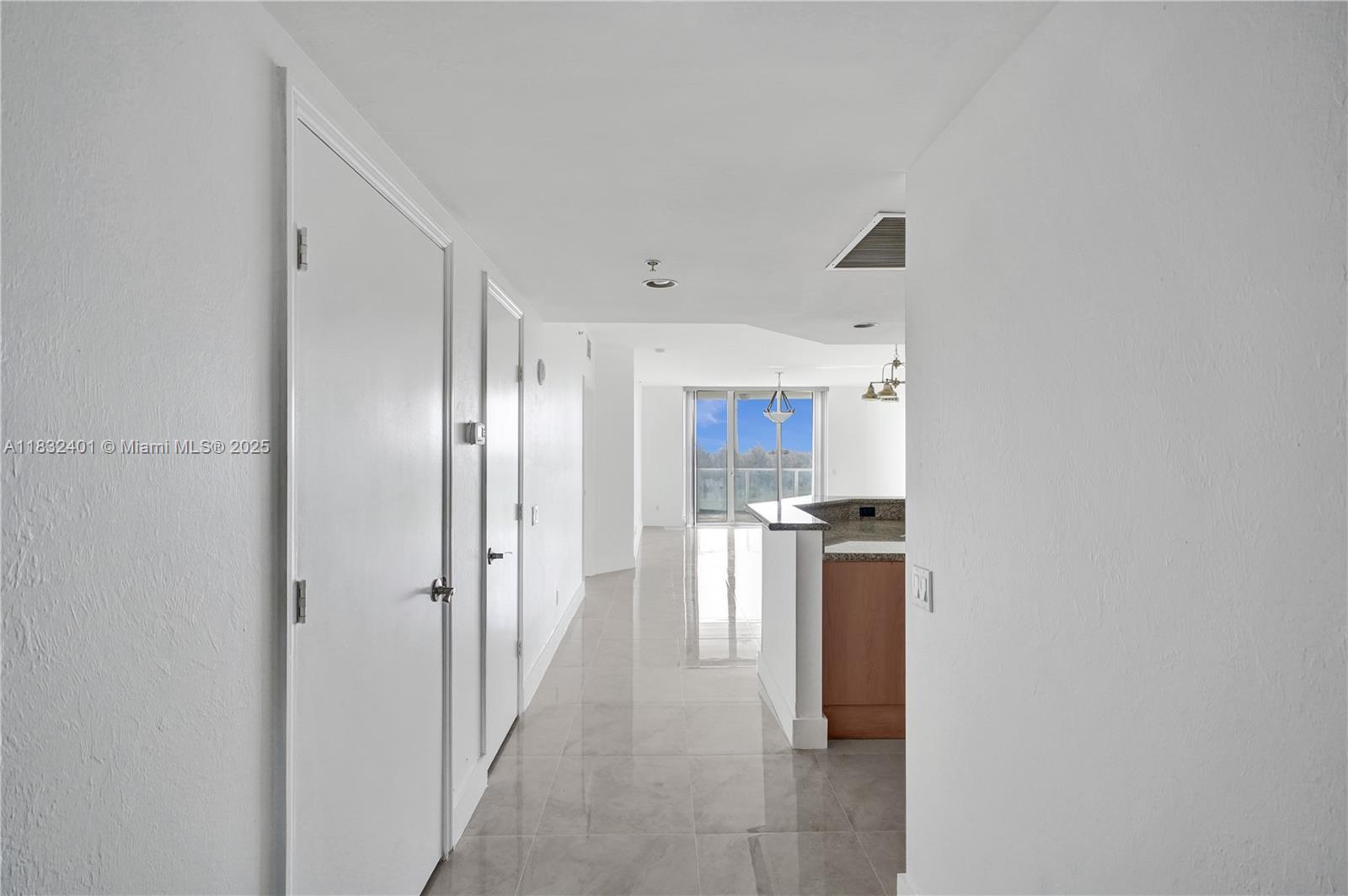 14951 Royal Oaks Ln # 806