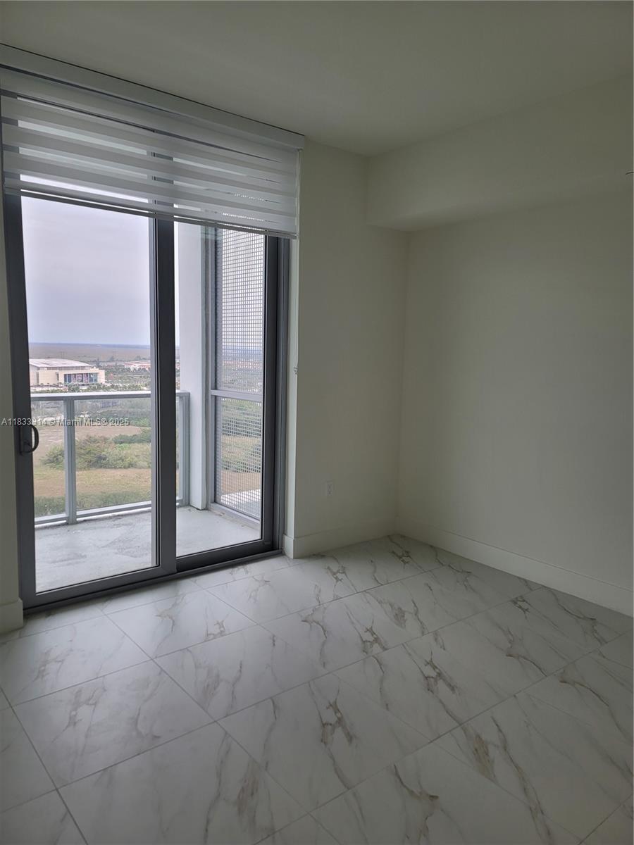 2000 Metropica Way # 2411