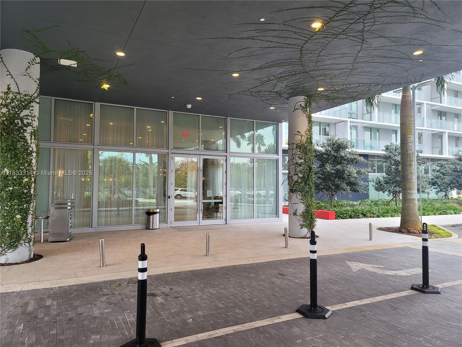2000 Metropica Way # 2411