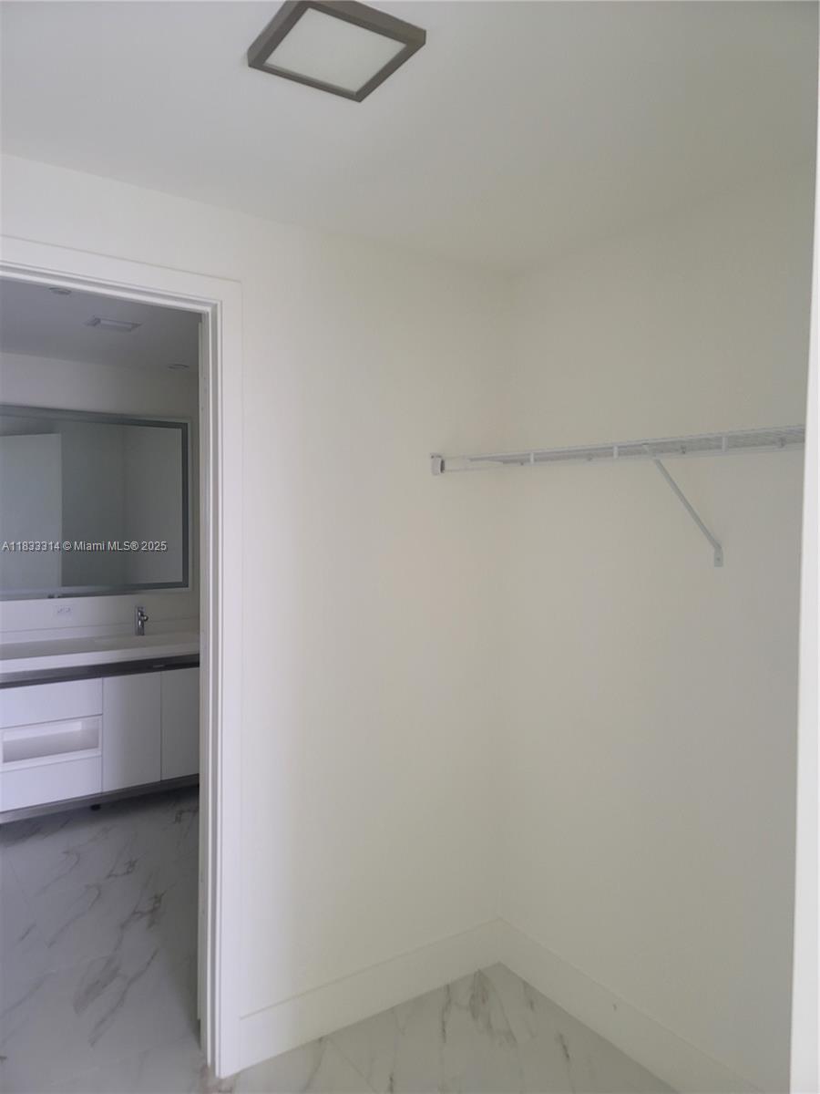 2000 Metropica Way # 2411