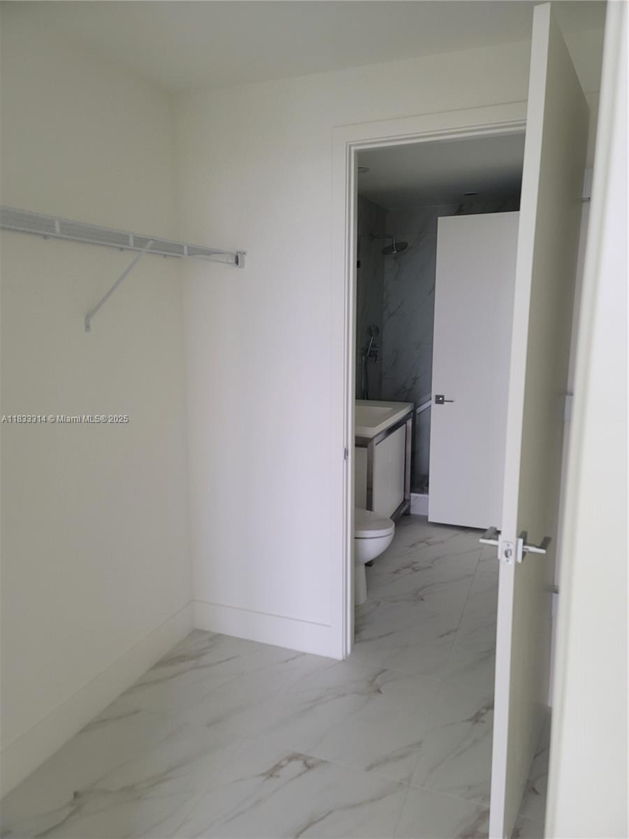 2000 Metropica Way # 2411
