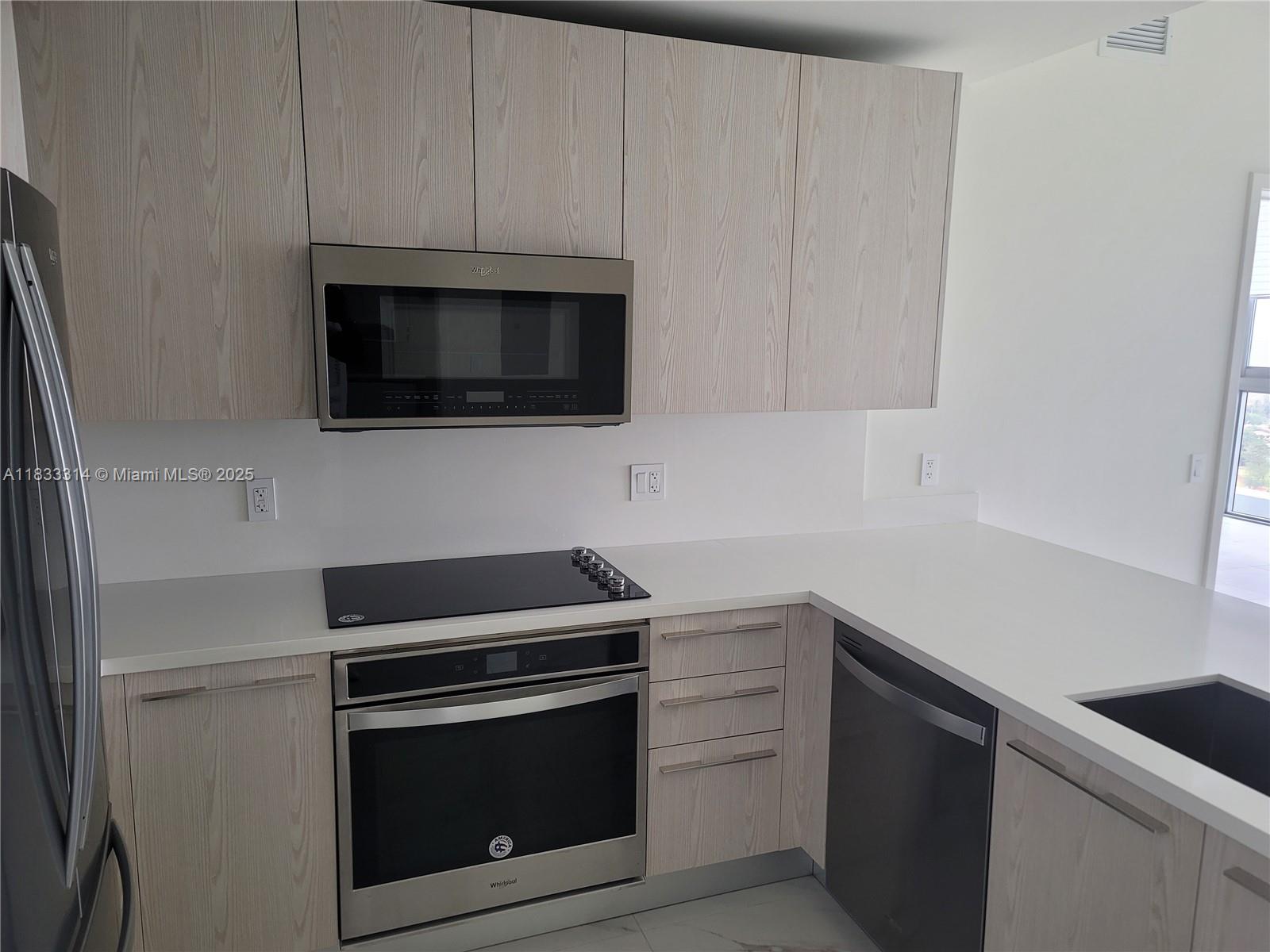 2000 Metropica Way # 2411