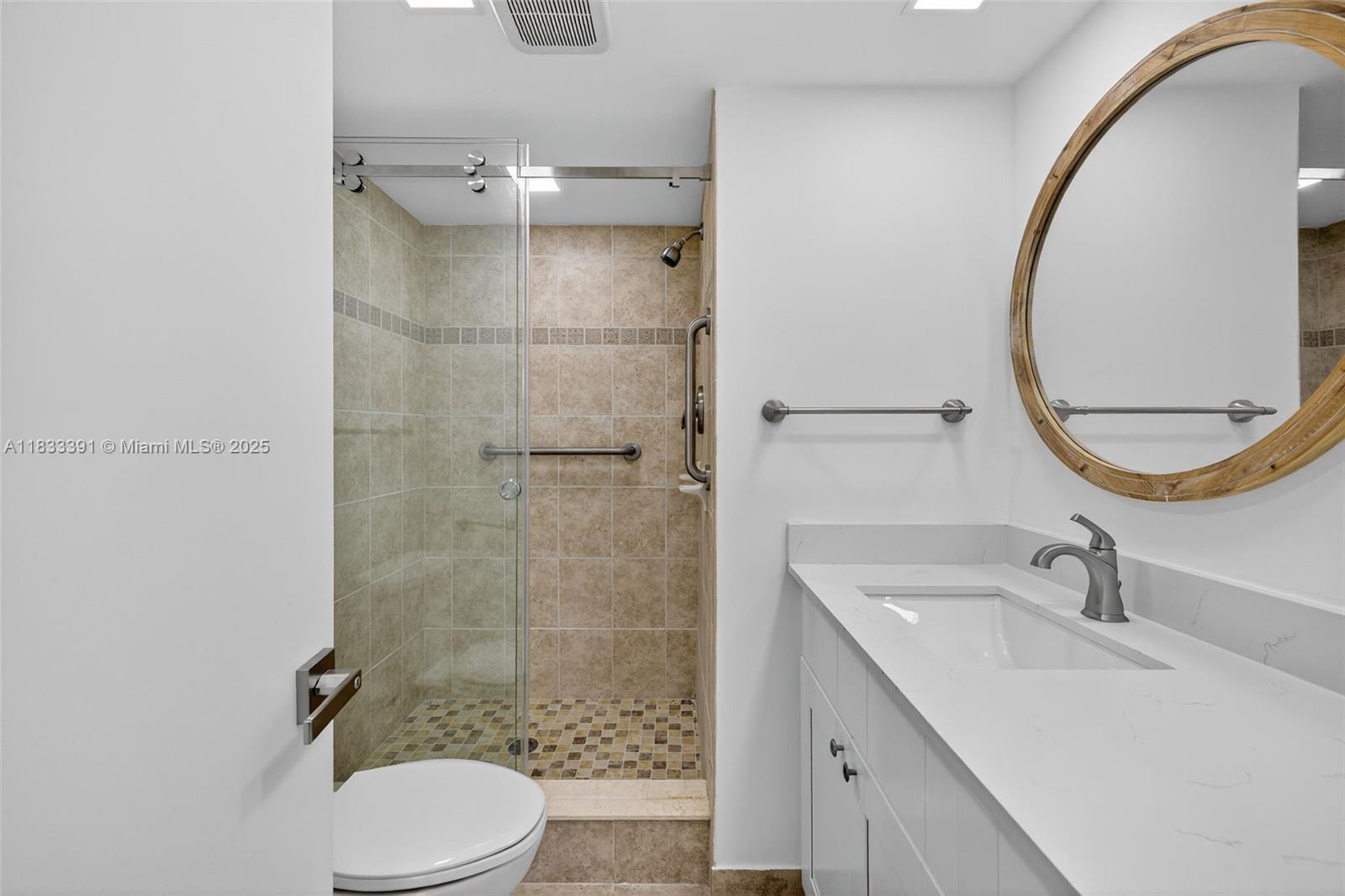 8305 Sunrise Lakes Blvd Unit: 104