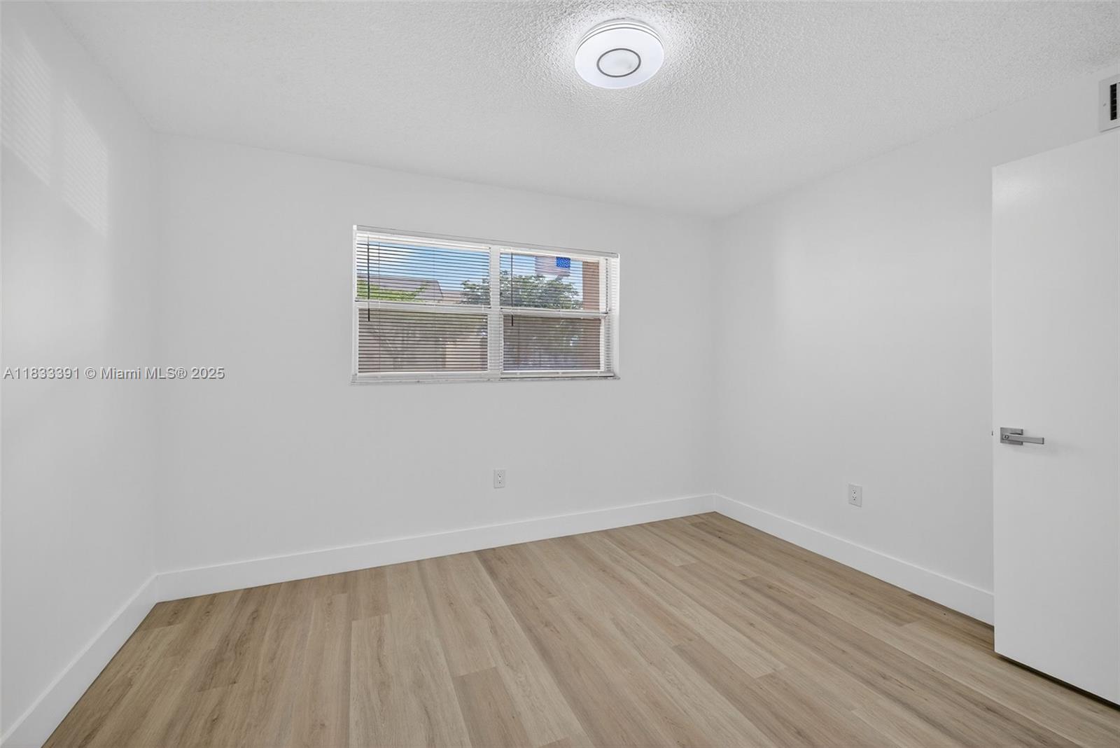 8305 Sunrise Lakes Blvd Unit: 104