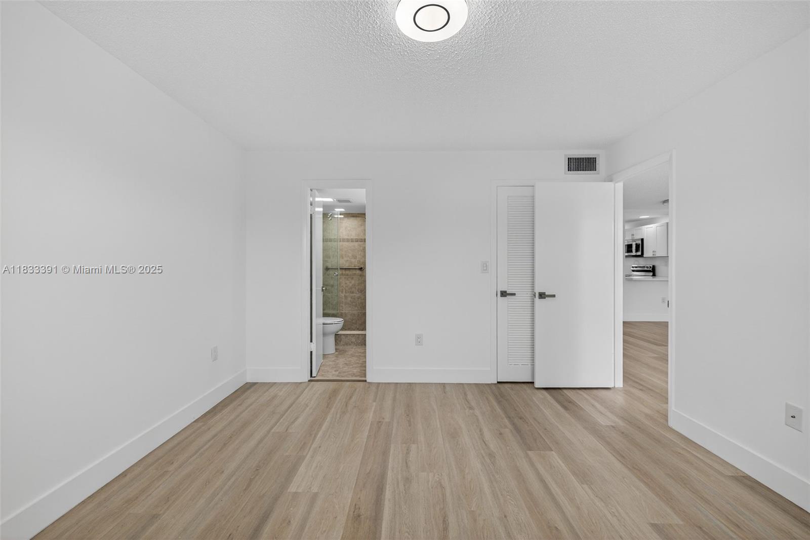 8305 Sunrise Lakes Blvd Unit: 104