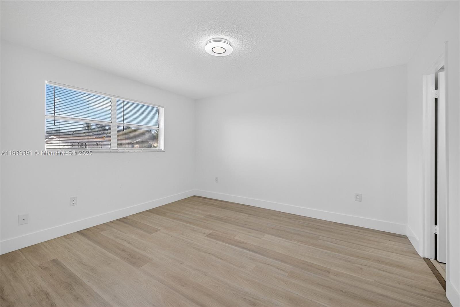 8305 Sunrise Lakes Blvd Unit: 104