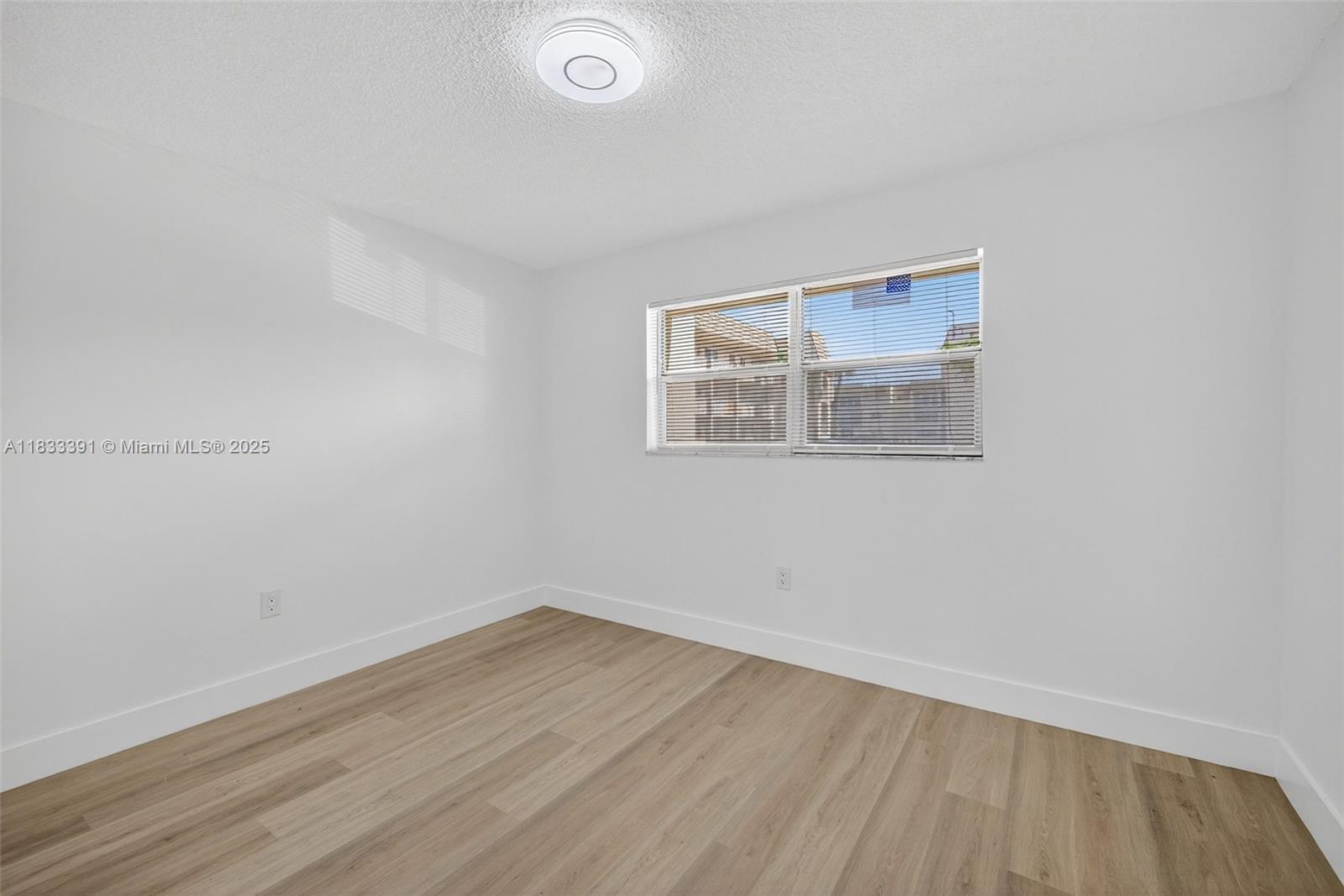 8305 Sunrise Lakes Blvd Unit: 104