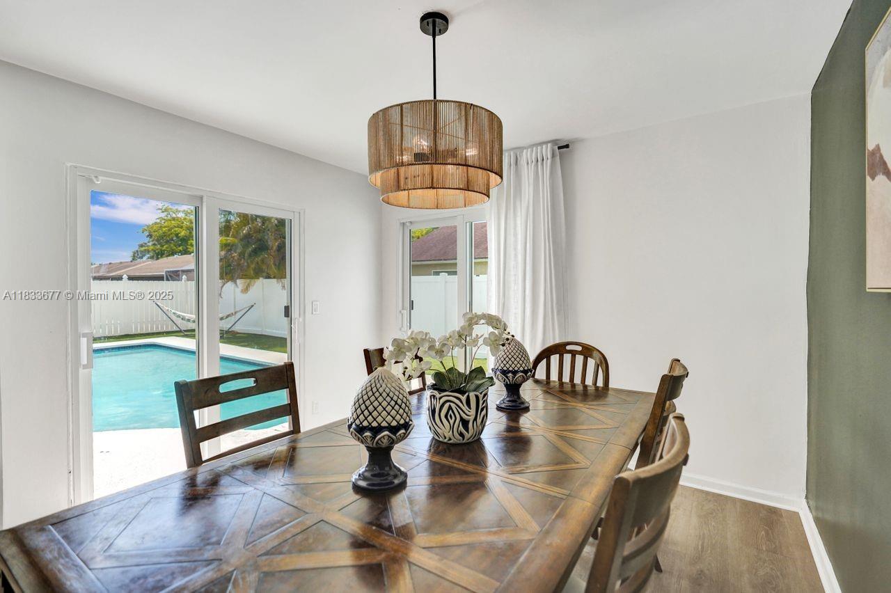 18998 Cloud Lake Cir
