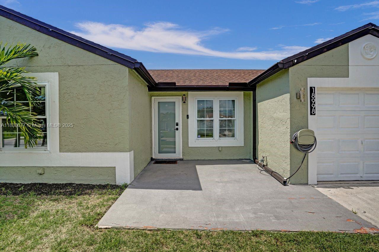 18998 Cloud Lake Cir