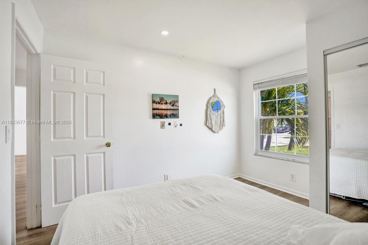 18998 Cloud Lake Cir