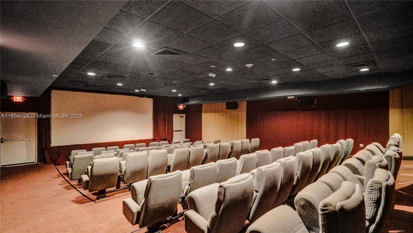 20201 E Country Club Dr # 1202