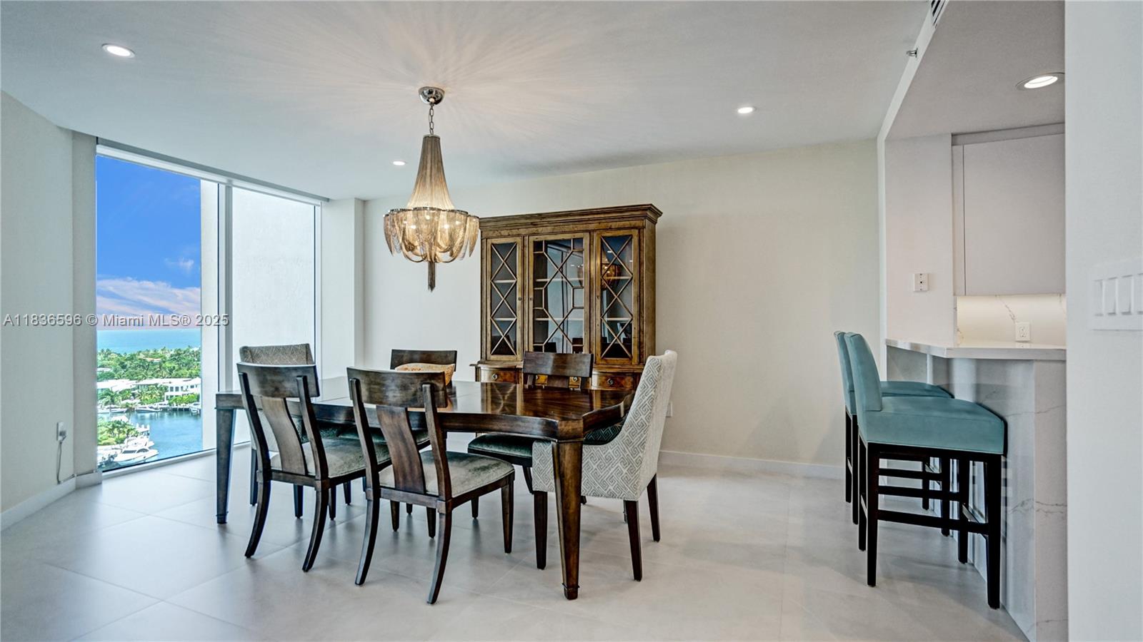 20201 E Country Club Dr # 1202