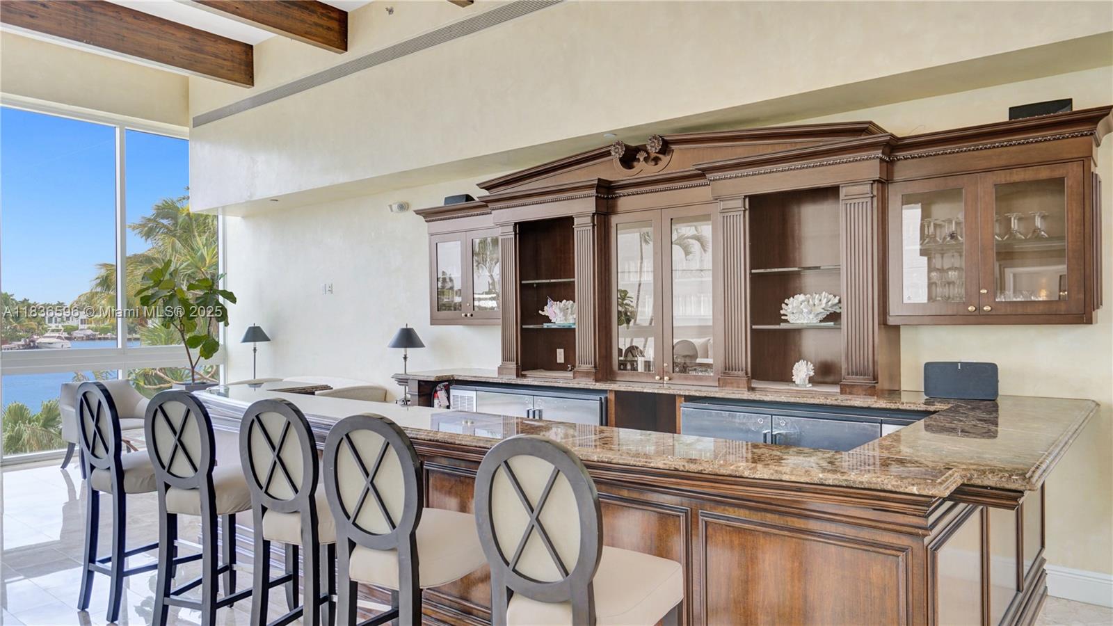 20201 E Country Club Dr # 1202