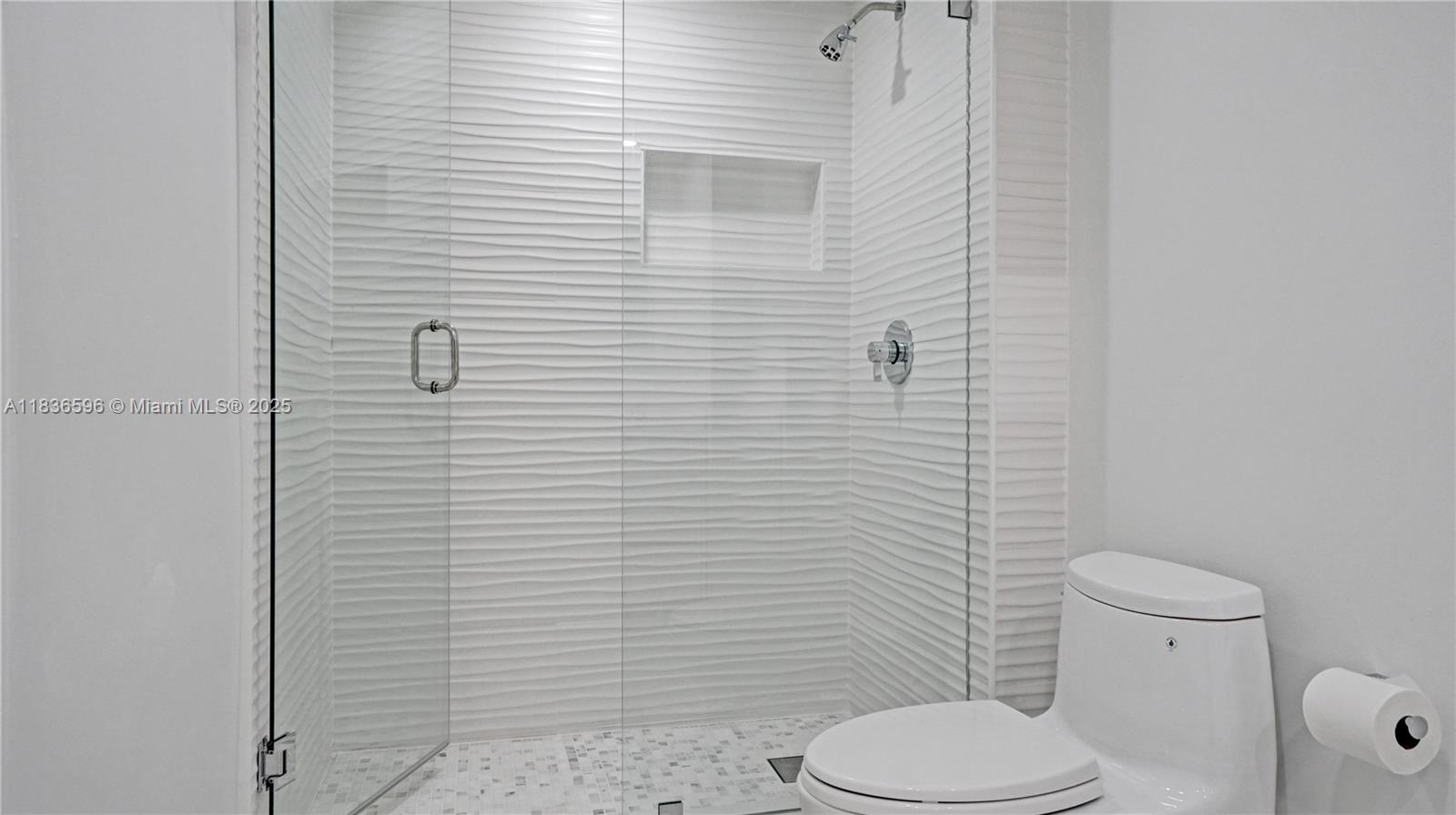 20201 E Country Club Dr # 1202