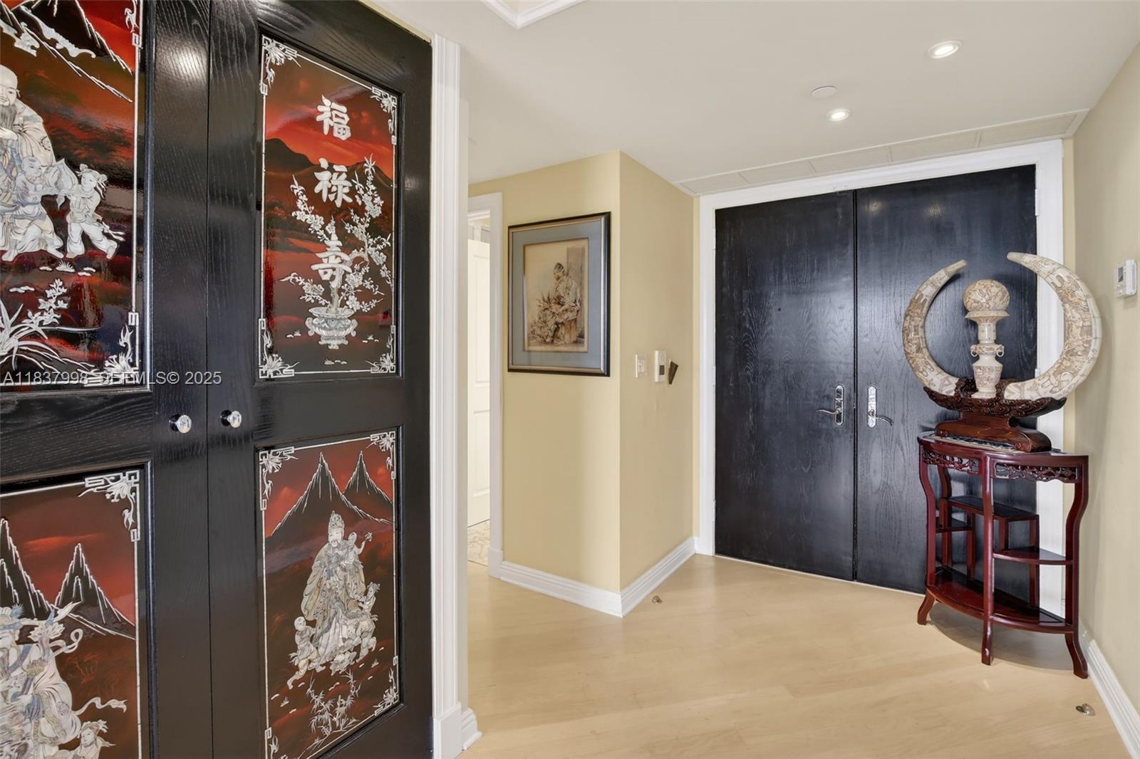 20281 E Country Club Dr # 1801