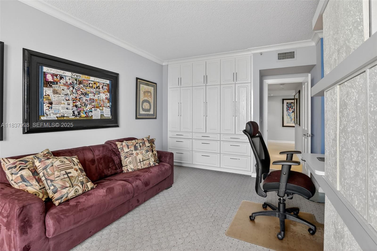 20281 E Country Club Dr # 1801