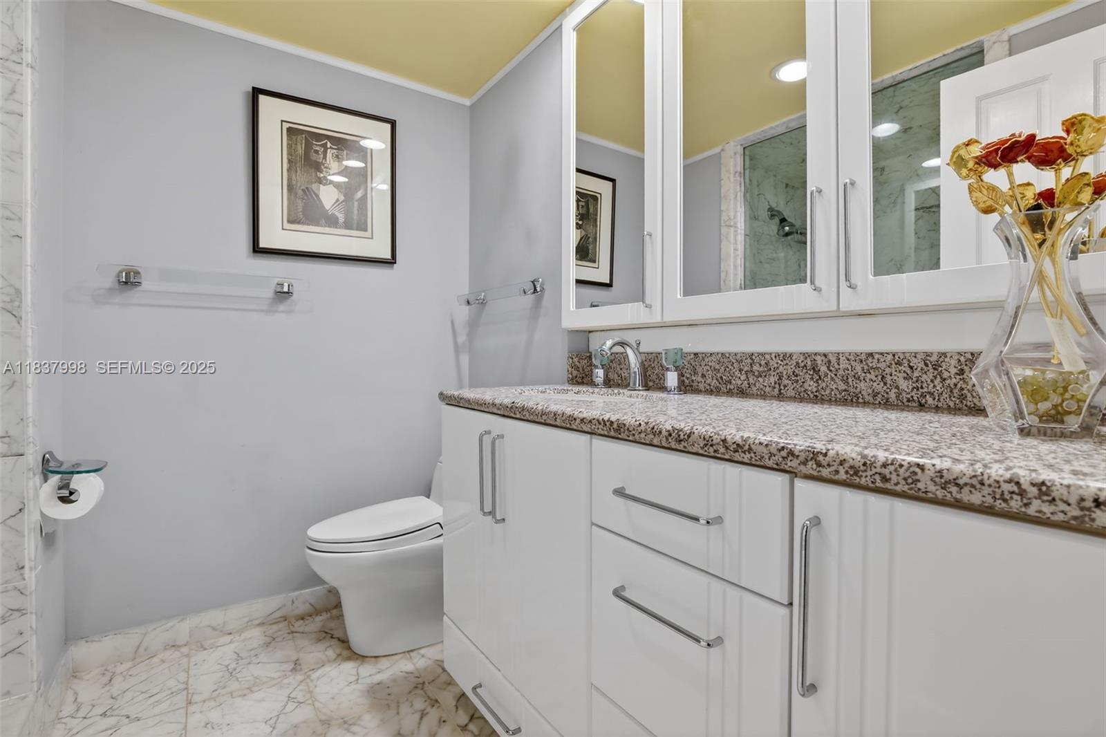 20281 E Country Club Dr # 1801