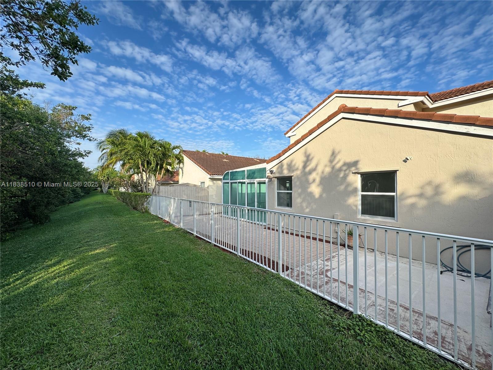 1470 Sweetbay Way