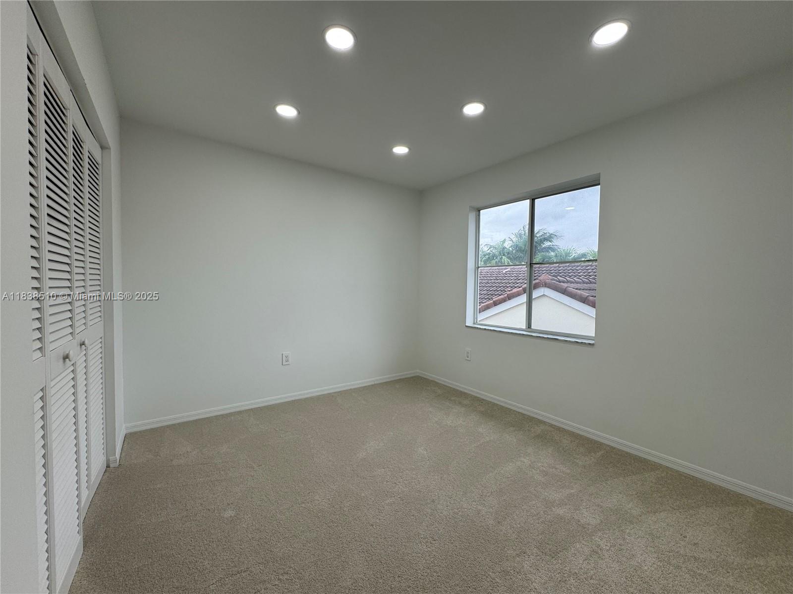 1470 Sweetbay Way