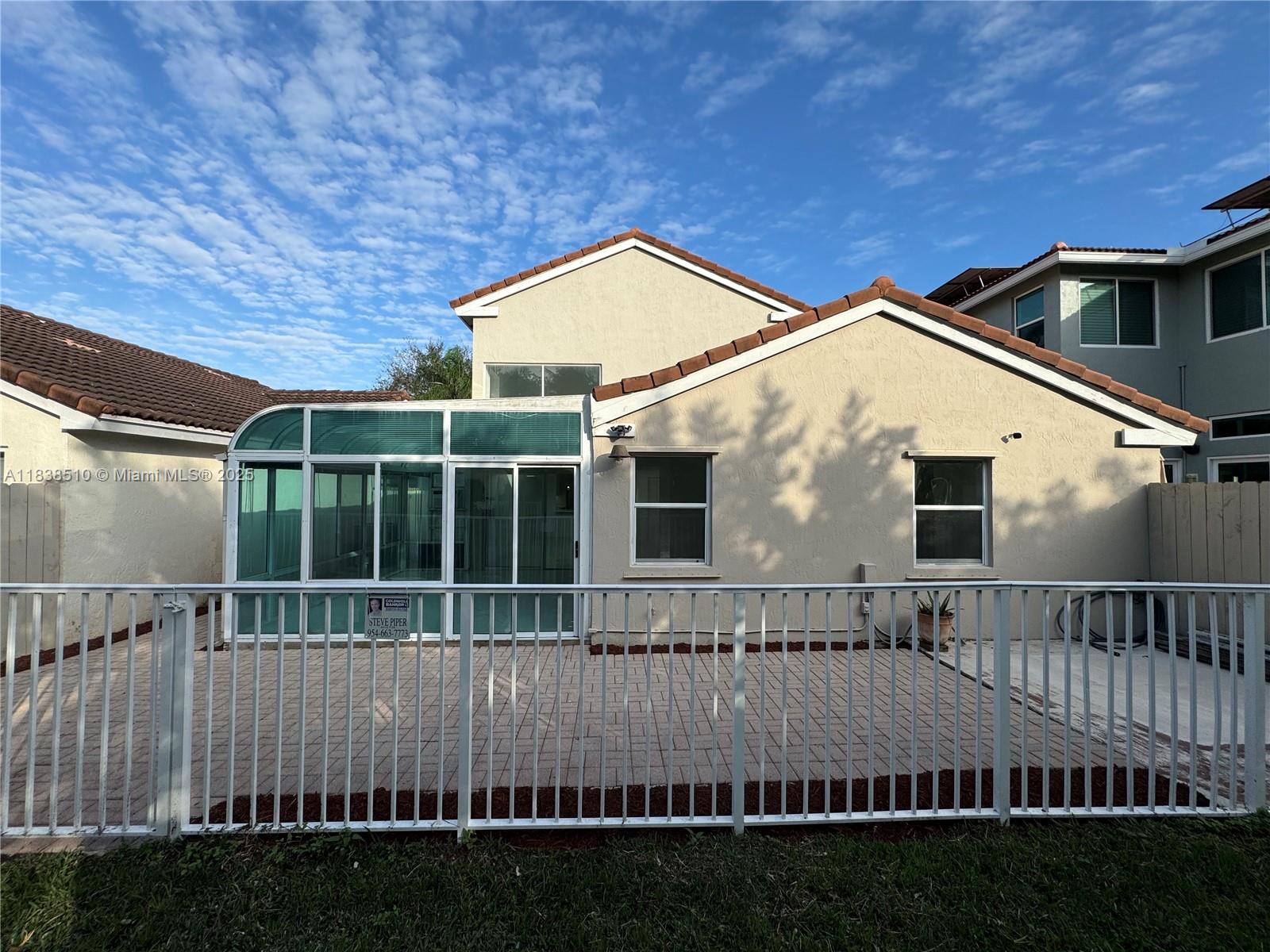 1470 Sweetbay Way
