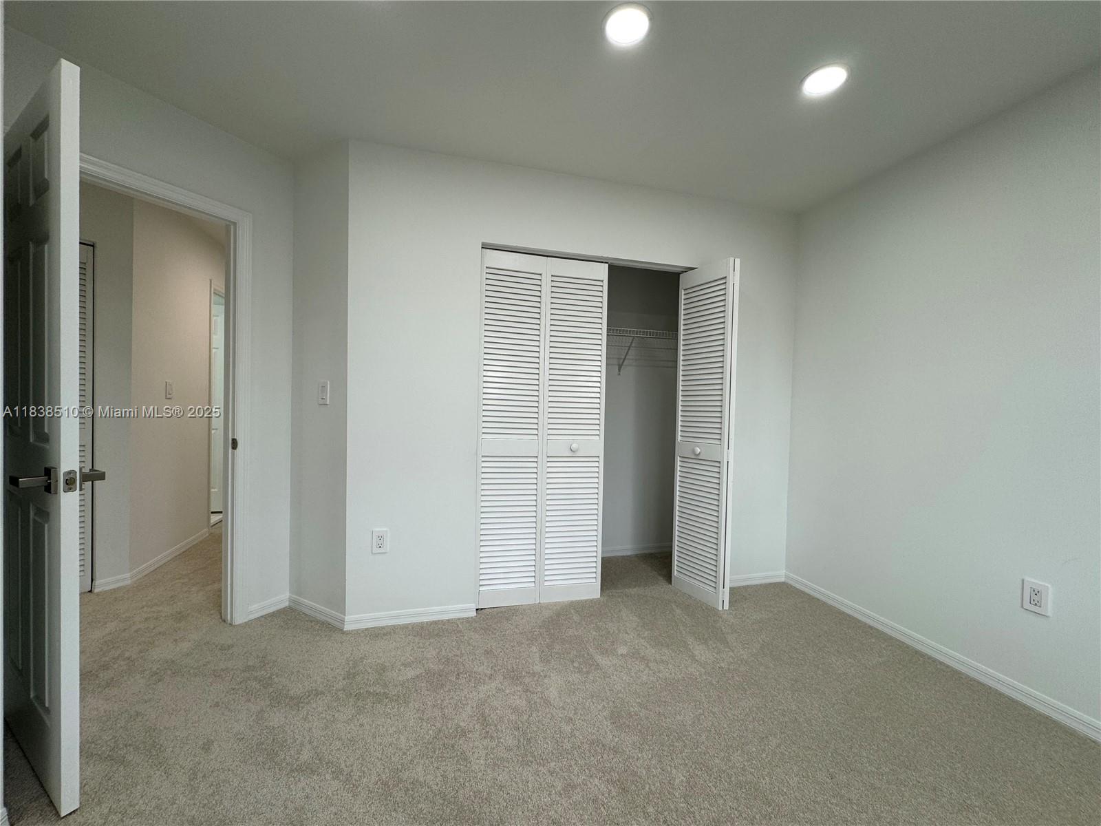 1470 Sweetbay Way