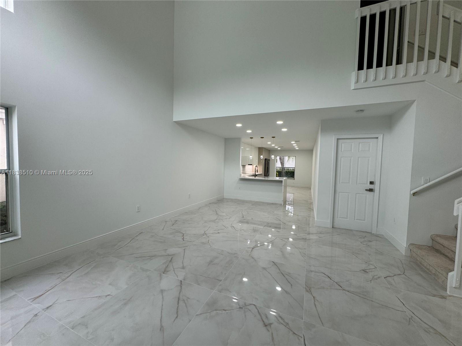 1470 Sweetbay Way
