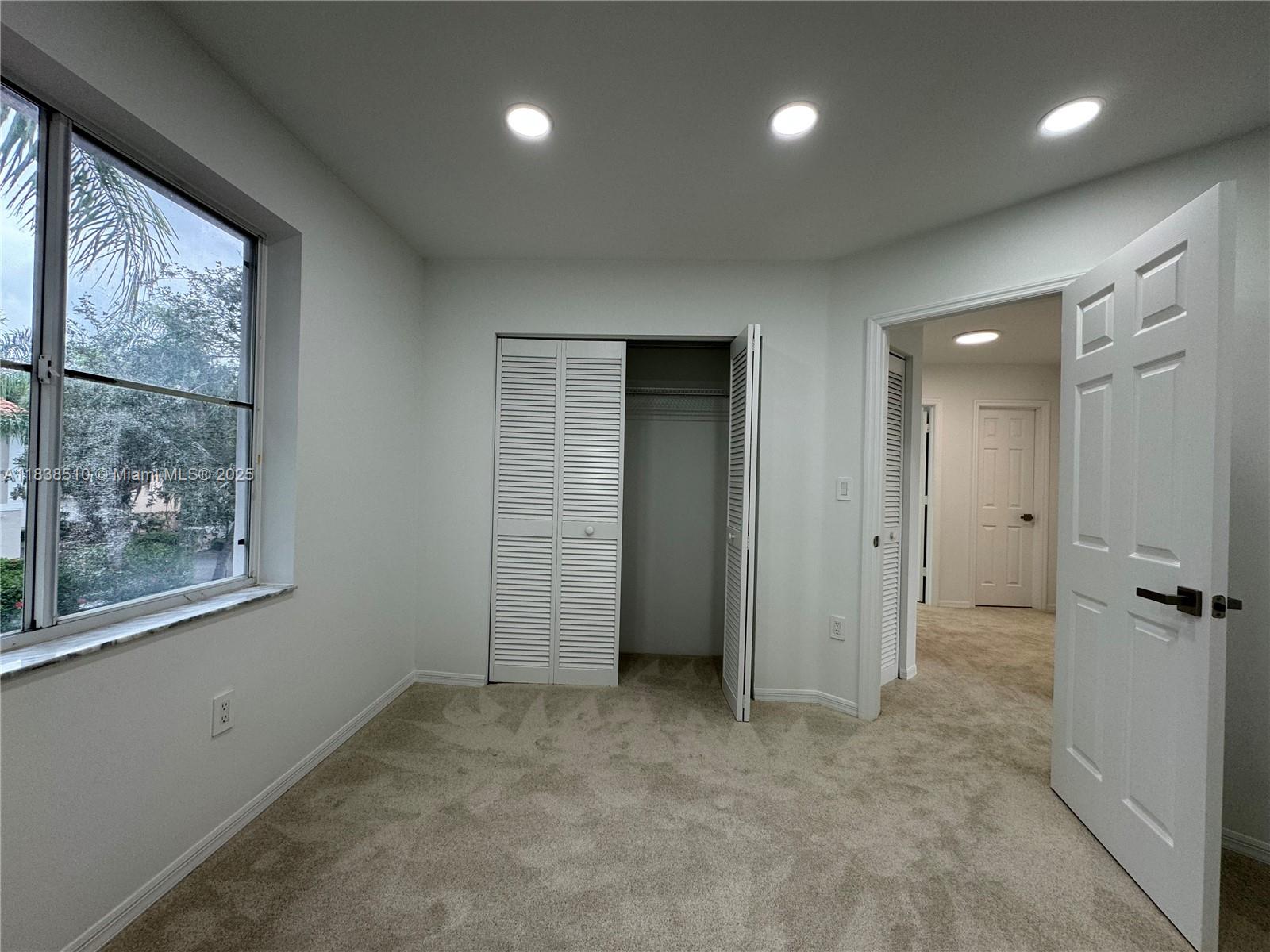 1470 Sweetbay Way