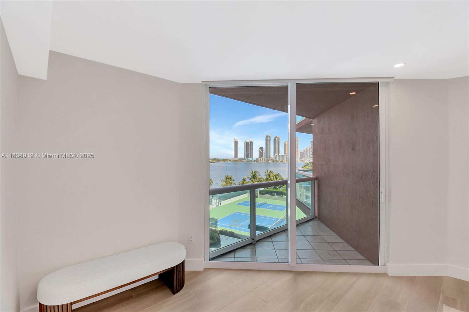 3370 Hidden Bay Dr # 812