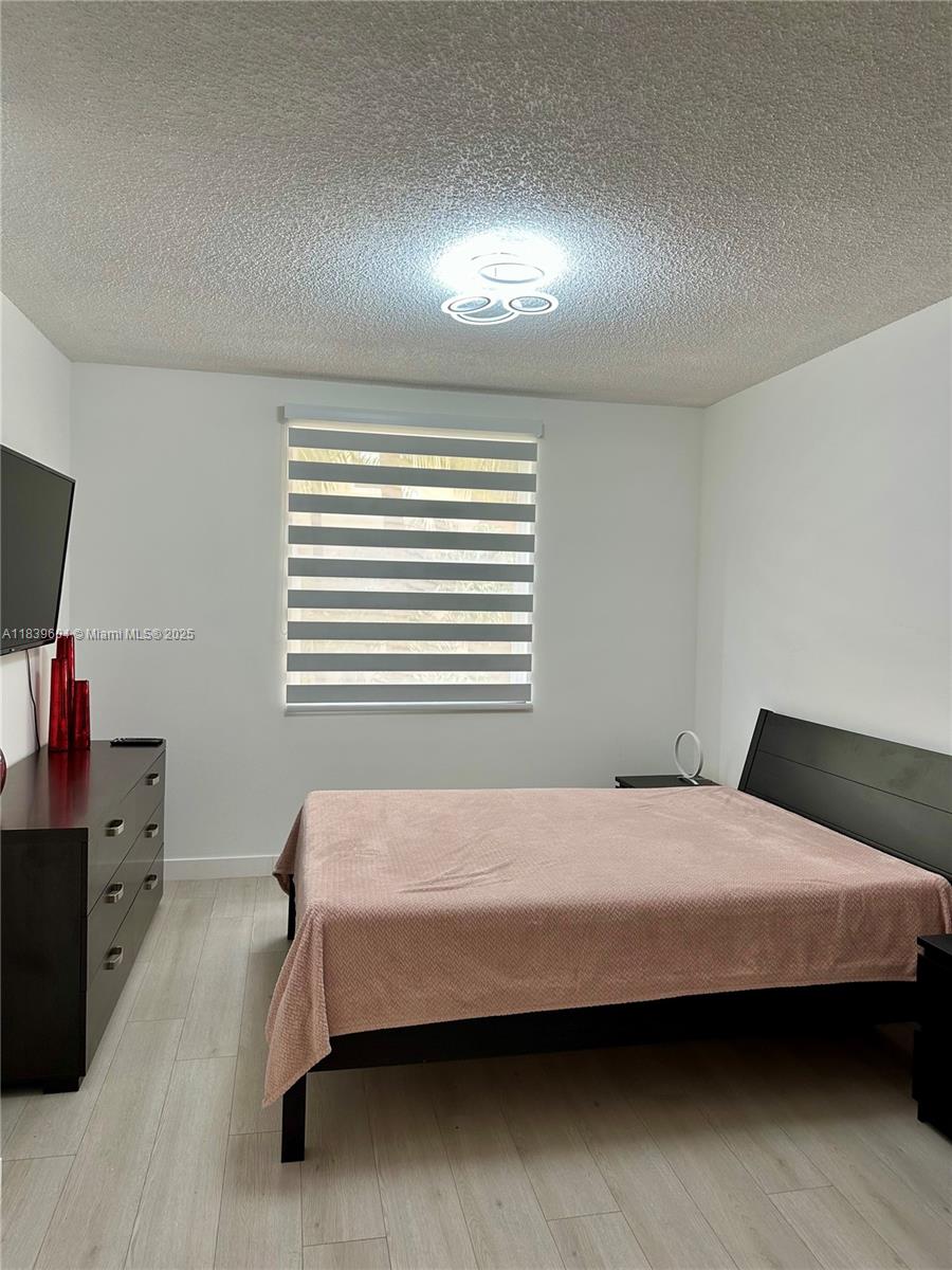 17100 N Bay Rd # 1209