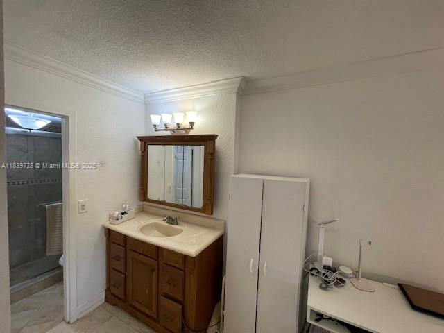 2020 NE 135th St # 302