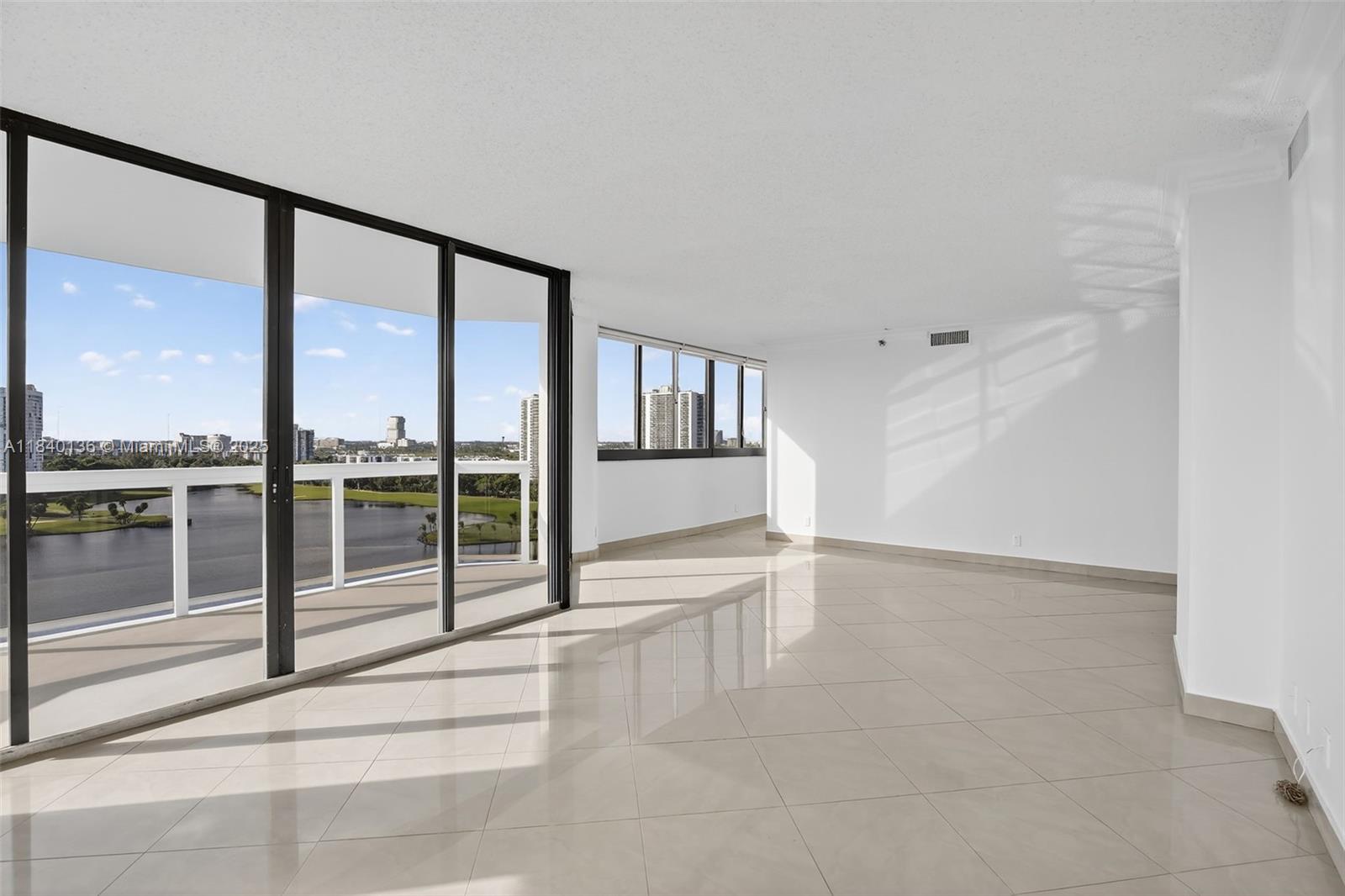 20185 E Country Club Dr # 1405