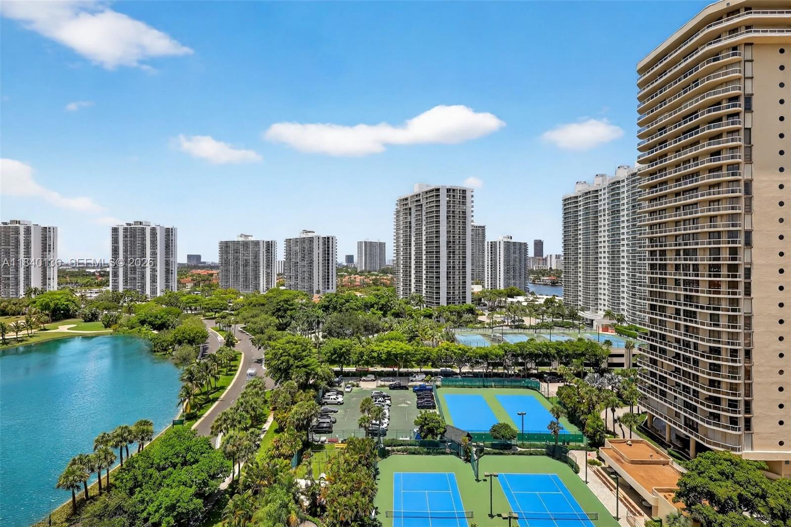 20185 E Country Club Dr # 1405