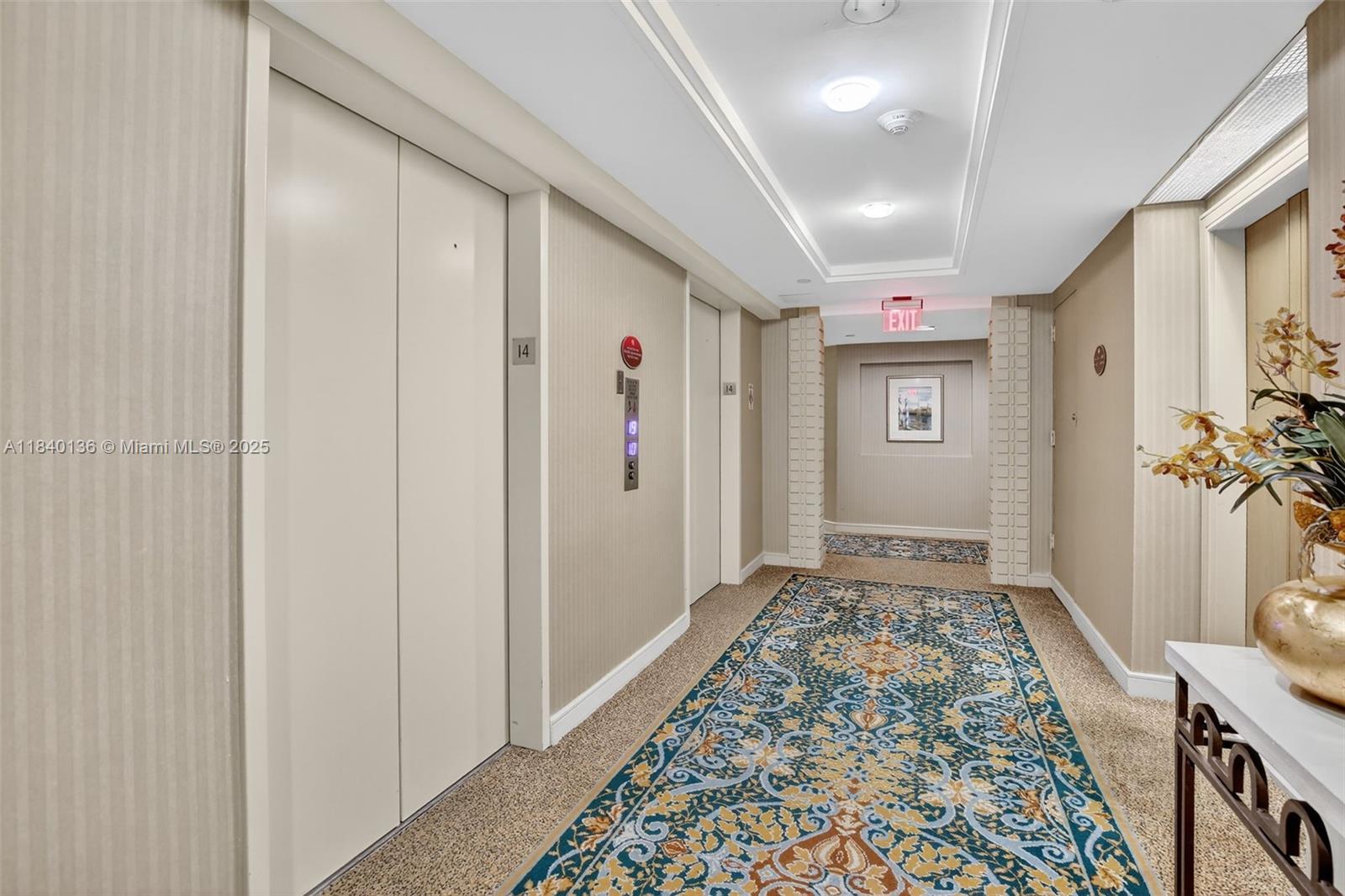 20185 E Country Club Dr # 1405