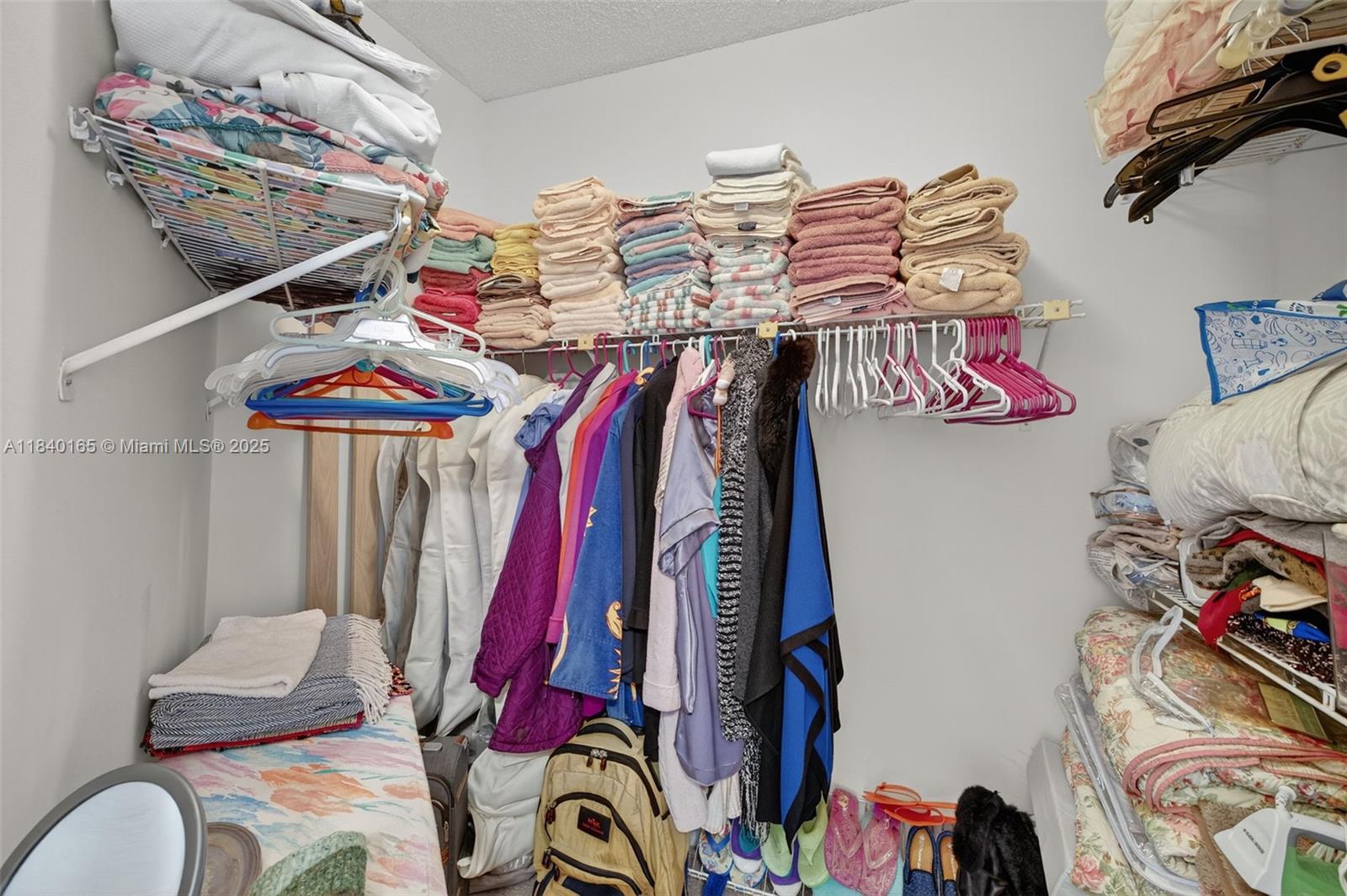 20281 E Country Club Dr # 704