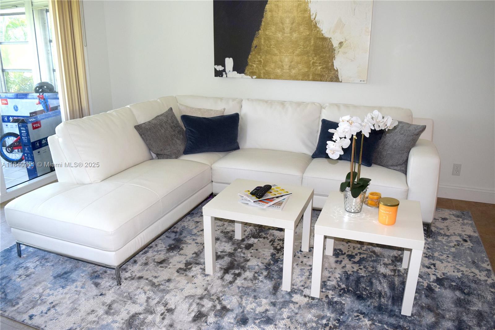 3970 Oaks Clubhouse Dr # 306