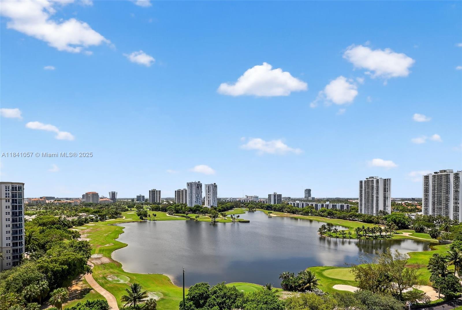 20185 E Country Club Dr Unit: 1406/1405