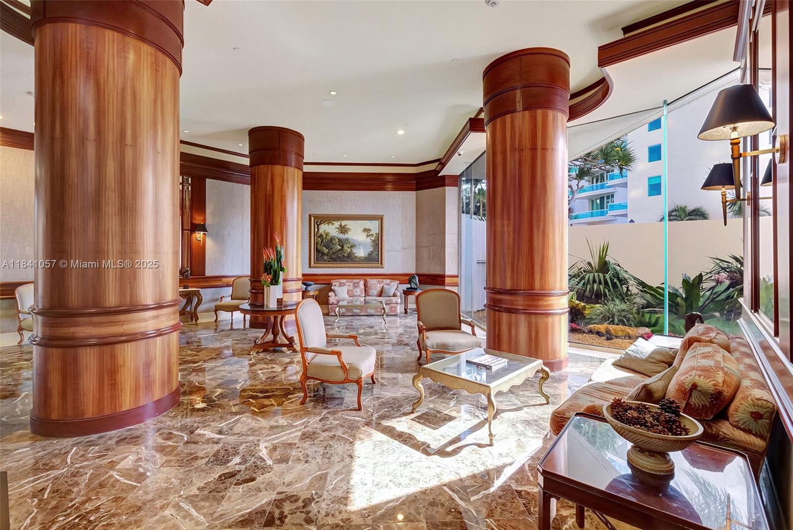 20185 E Country Club Dr Unit: 1406/1405