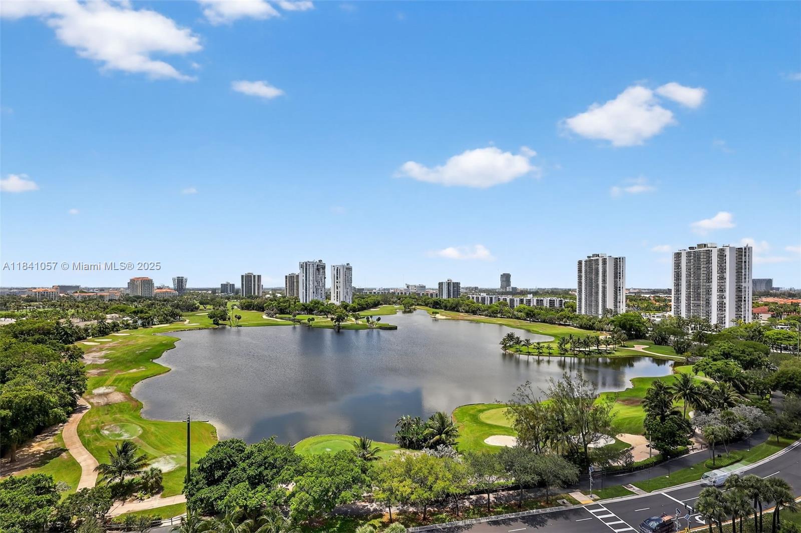 20185 E Country Club Dr Unit: 1406/1405