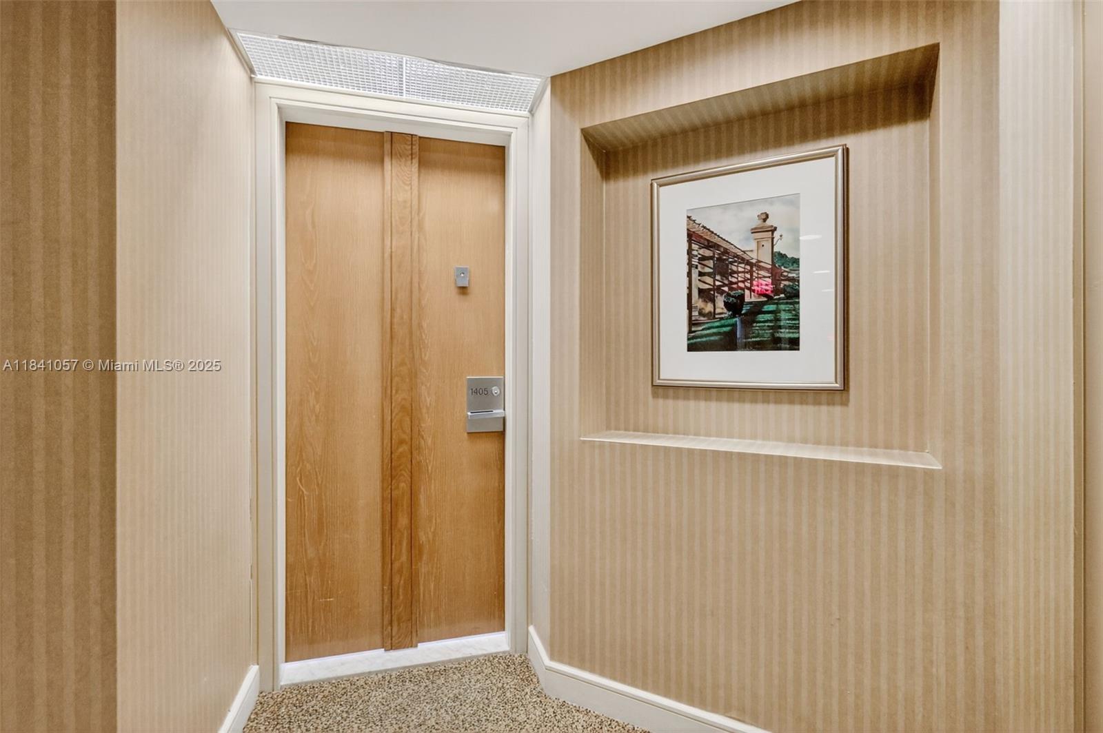 20185 E Country Club Dr Unit: 1406/1405