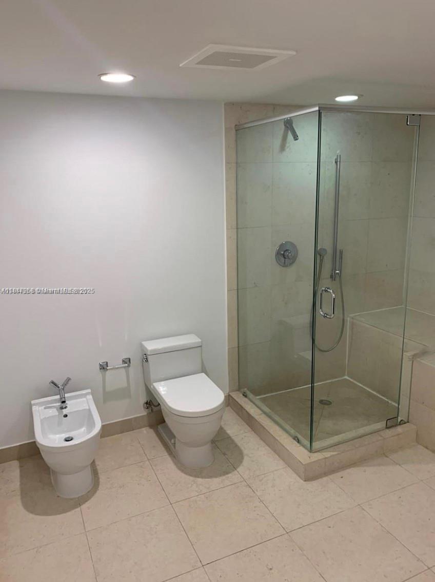 495 Brickell Ave Unit: BAY707