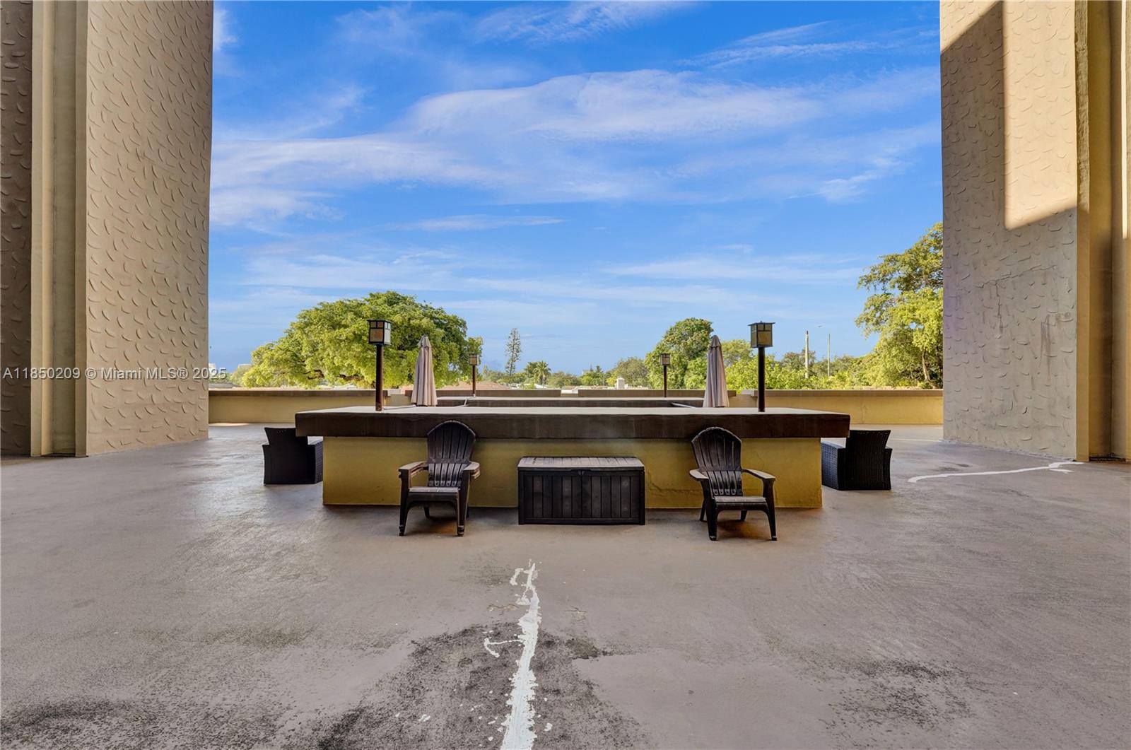 1811 Jefferson St # 606