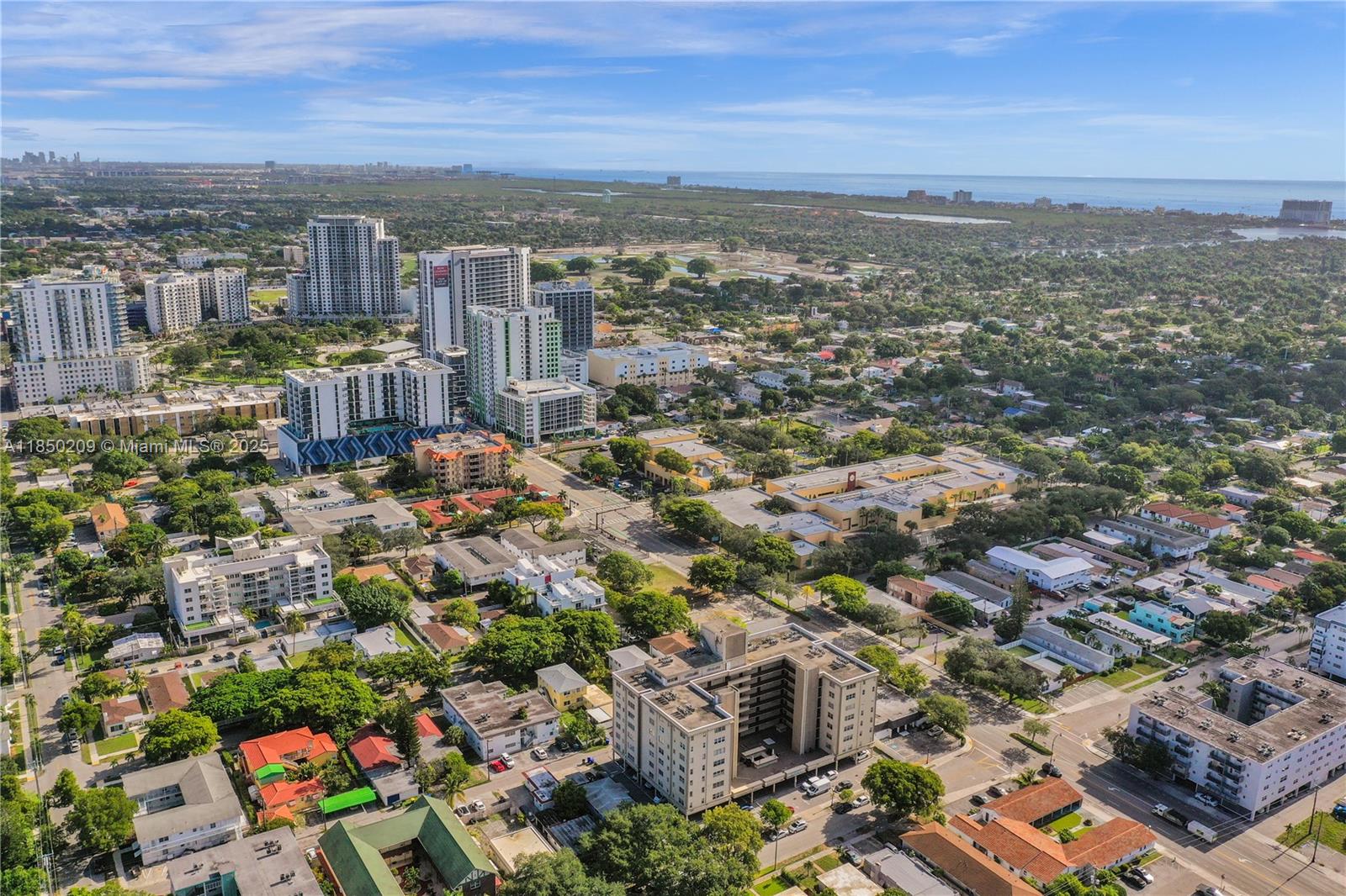 1811 Jefferson St # 606