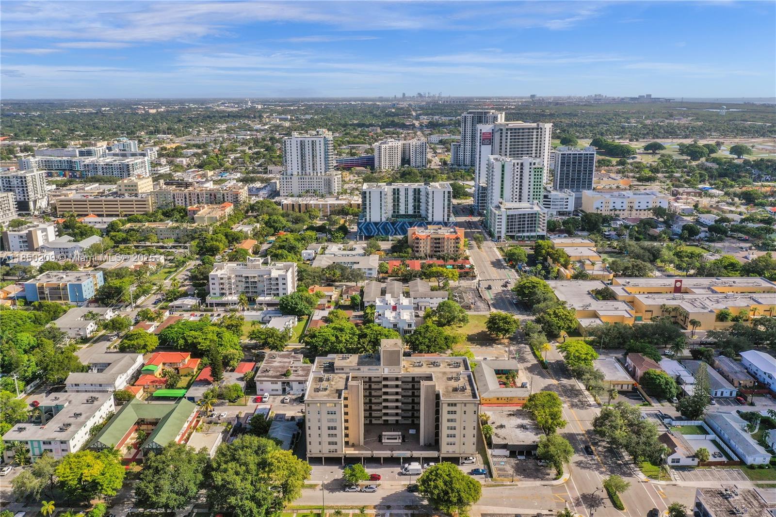 1811 Jefferson St # 606